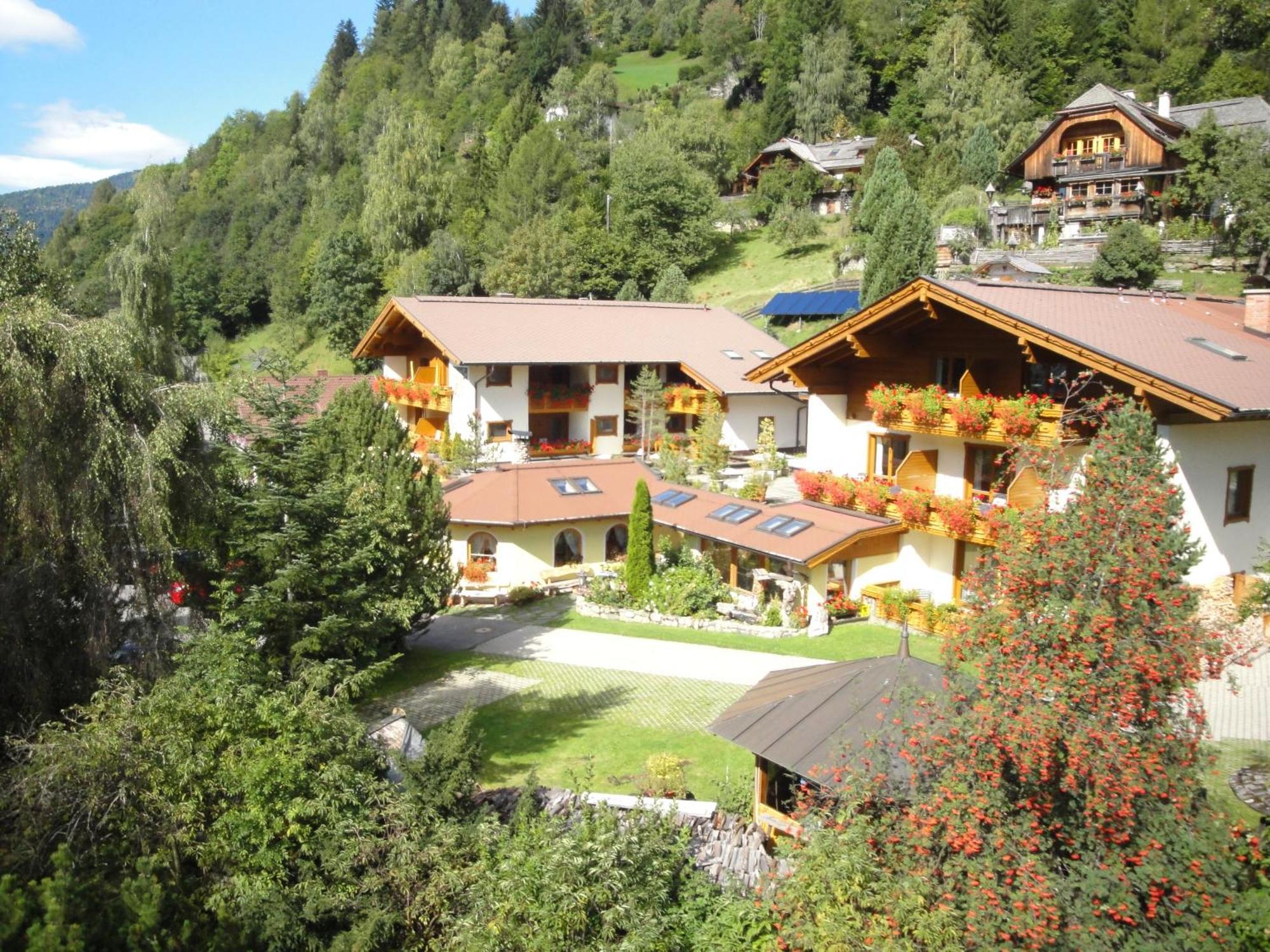 Pension & Appartement Steinwender Bad Kleinkirchheim Bagian luar foto